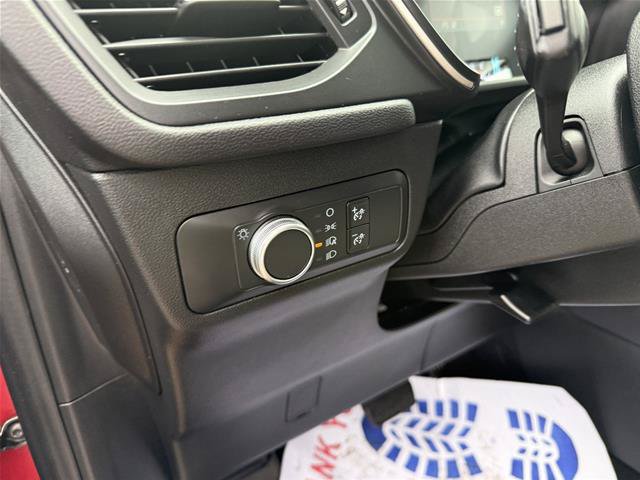 Certified 2021 Ford Escape SE w/ SE Sport Appearance Package FWD image 14