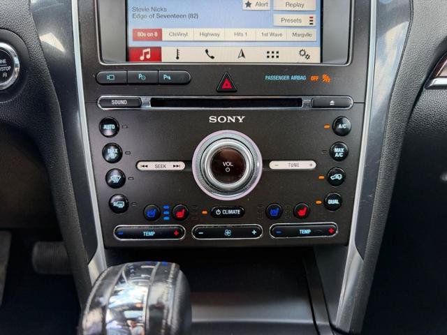 Certified 2018 Ford Explorer Limited w/ Equipment Group 301A FWD image 19