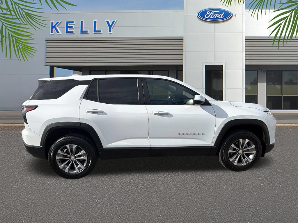 Used 2026 Chevrolet Equinox LT FWD image 6