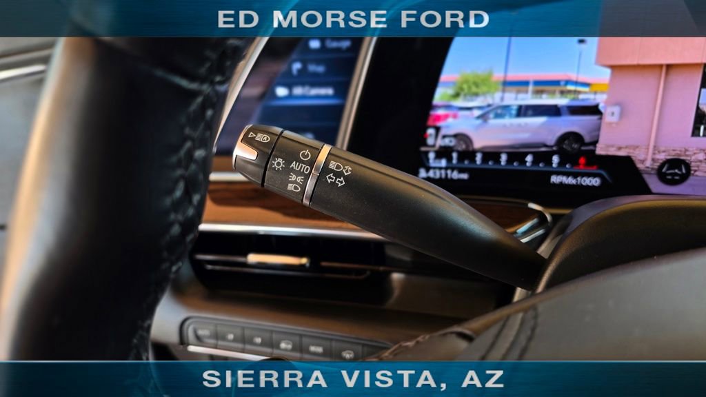 Used 2023 Cadillac Escalade ESV Sport Platinum AWD/4WD image 44