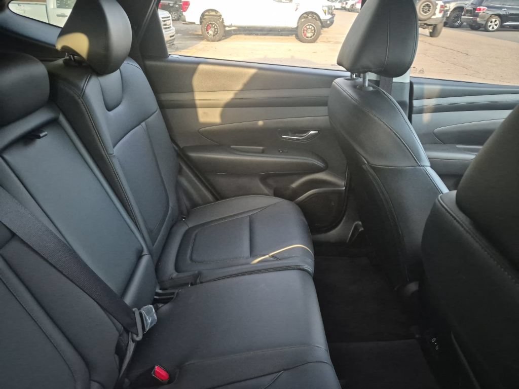 Used 2026 Hyundai Tucson SEL FWD image 33