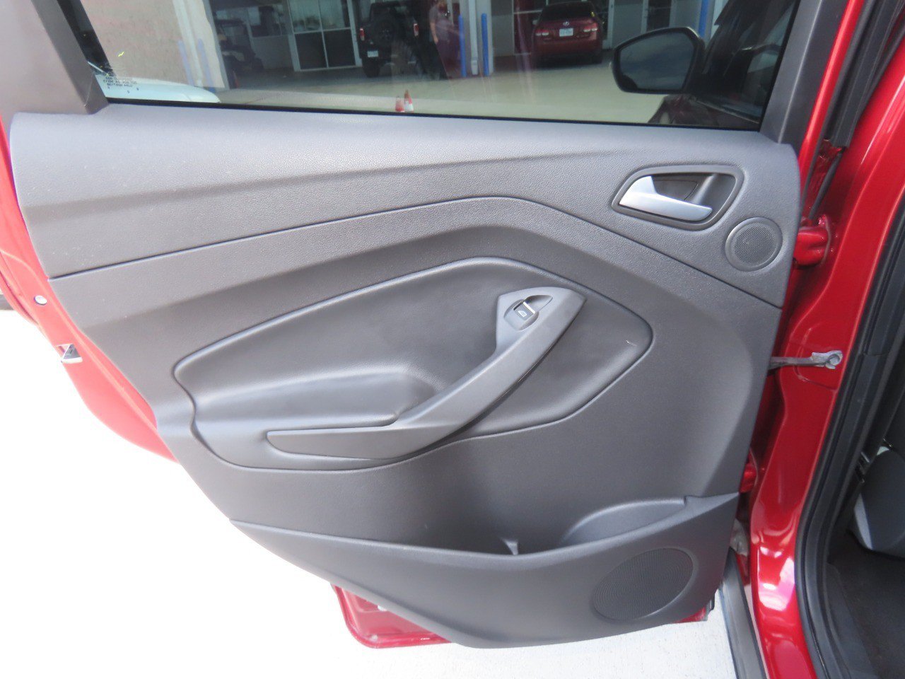Certified 2017 Ford Escape Titanium FWD image 19