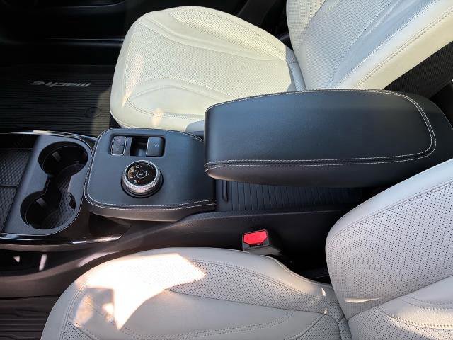 Certified 2022 Ford Mustang Mach-E Premium image 24