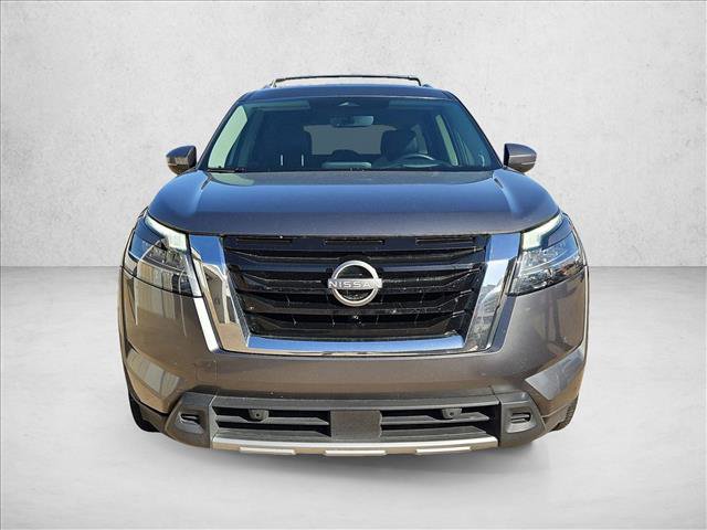 Used 2023 Nissan Pathfinder Platinum video 2