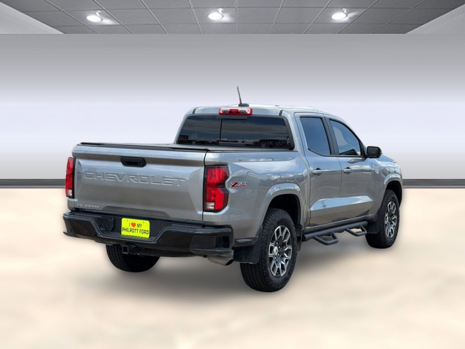 Used 2026 Chevrolet Colorado Z71 w/ Technology Package AWD/4WD image 9