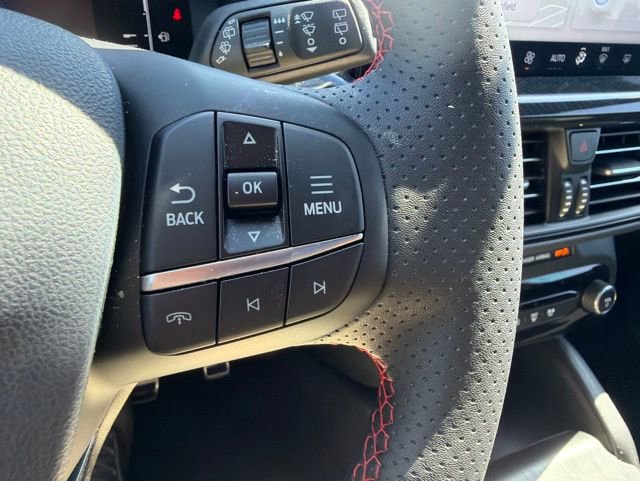 Certified 2024 Ford Escape ST-Line w/ Tech Pack #1 FWD image 45