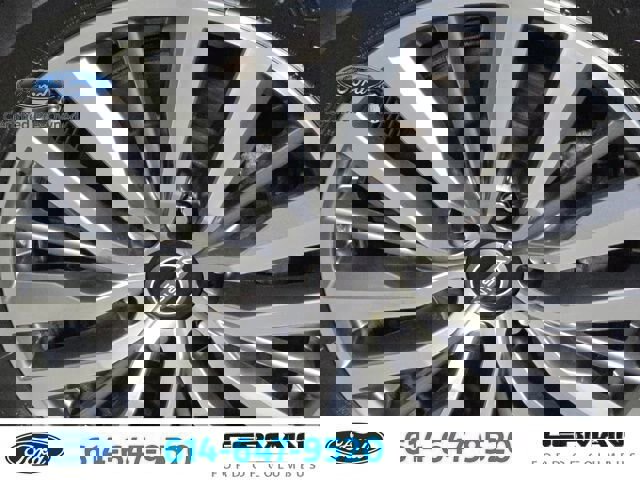 Used 2021 Nissan Armada SL w/ Captain's Chairs Package image 12