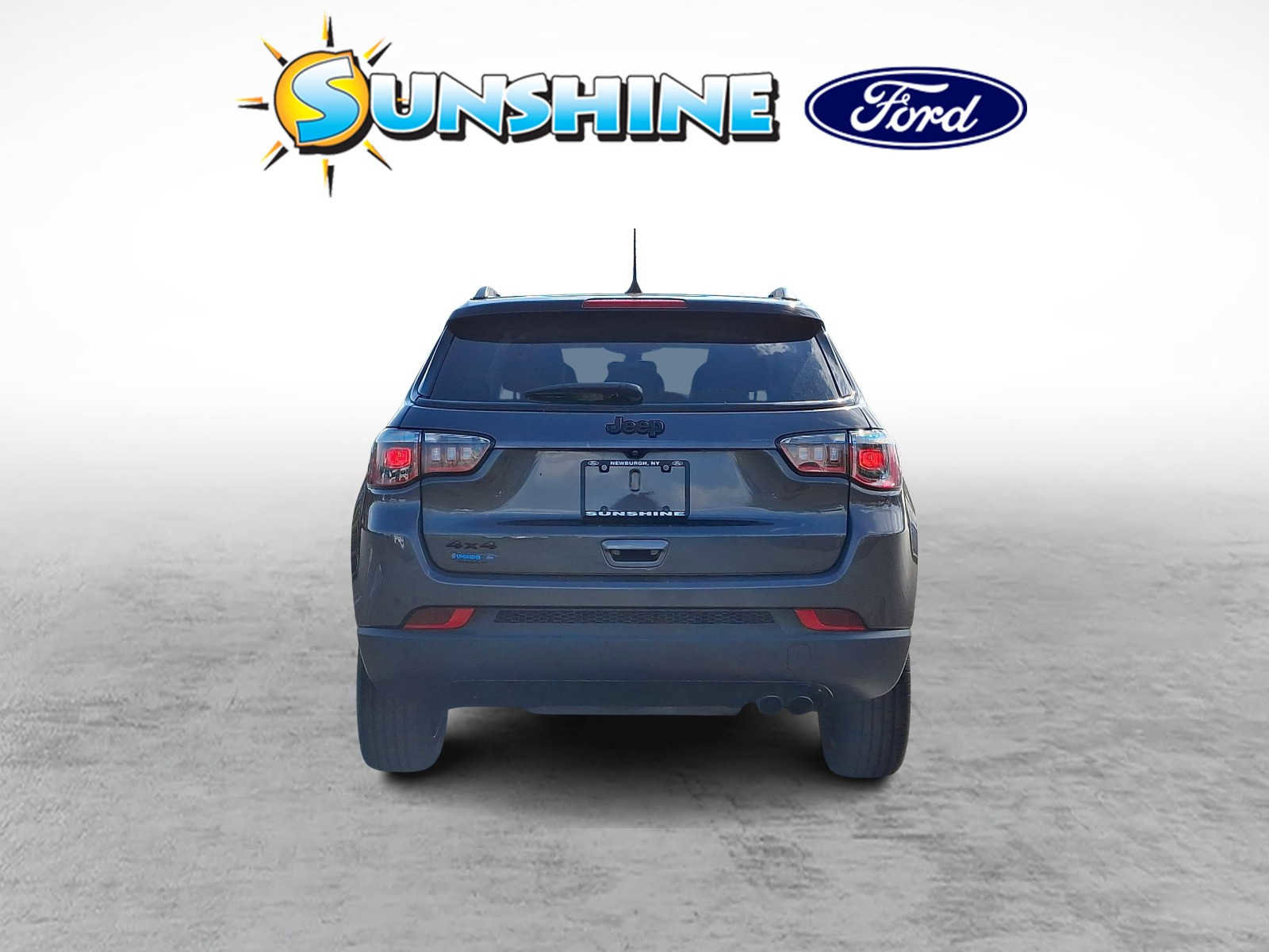 Used 2020 Jeep Compass Latitude AWD/4WD image 5