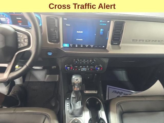Certified 2025 Ford Bronco Outer Banks AWD/4WD image 13