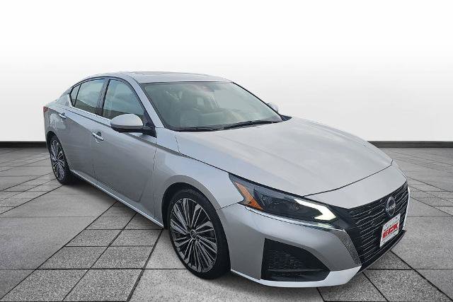 Used 2023 Nissan Altima 2.5 SL FWD image 3