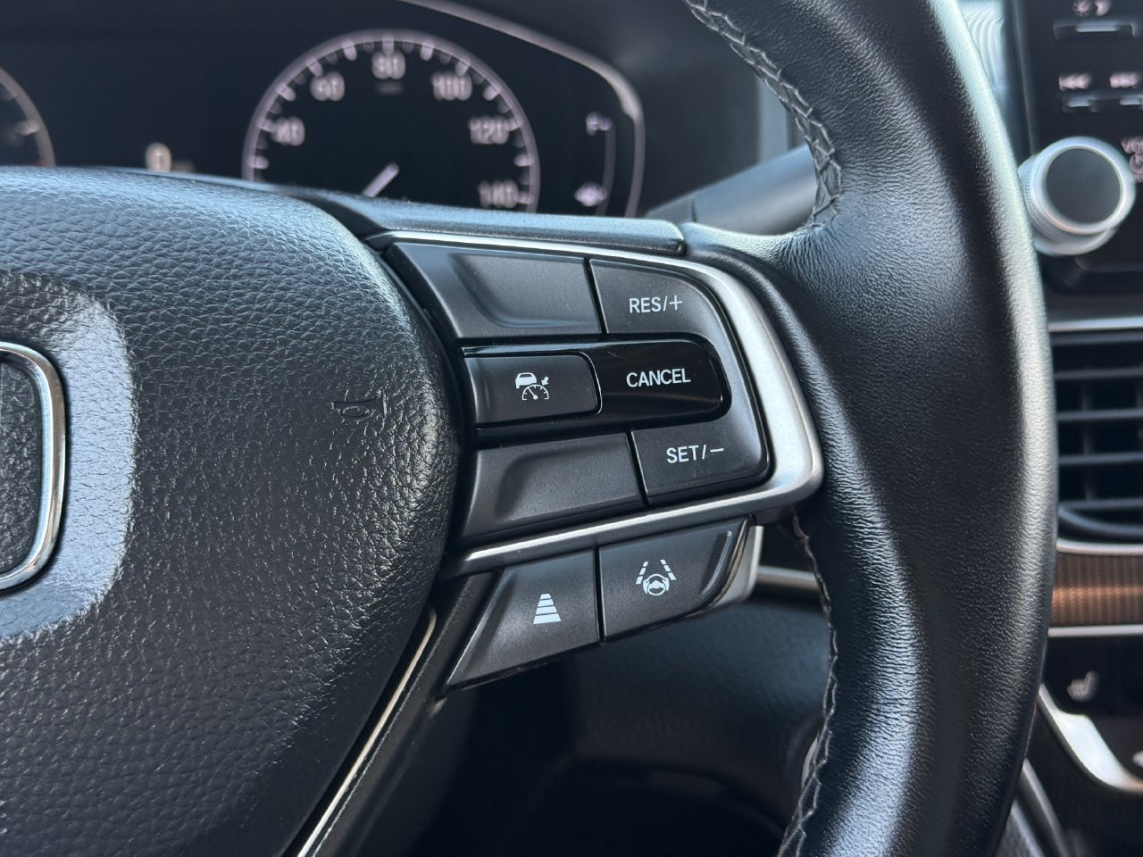 Used 2021 Honda Accord Sport Special Edition image 14