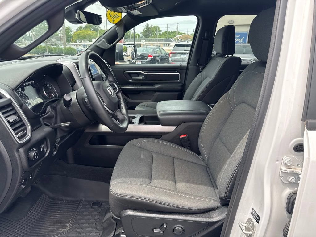 Used 2023 RAM 1500 Big Horn AWD/4WD image 9