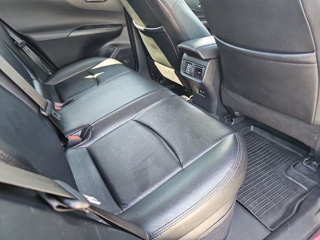 Used 2021 Toyota Venza LE AWD/4WD image 11
