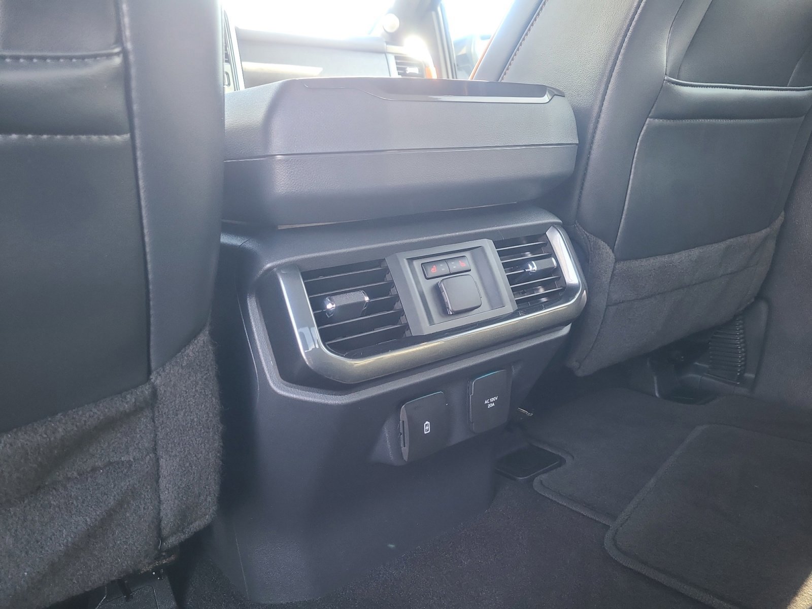 Certified 2022 Ford F150 Tremor w/ Equipment Group 402A High image 32