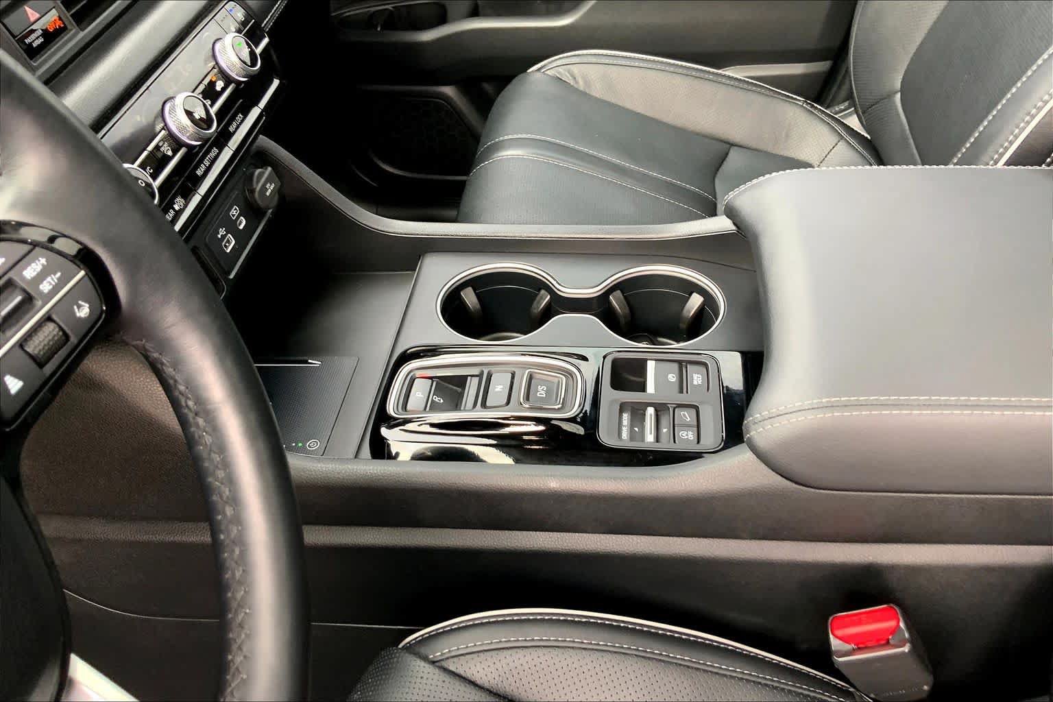 Used 2023 Honda Pilot Elite image 17