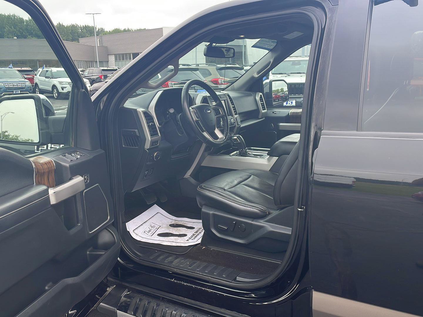 Certified 2020 Ford F150 Lariat w/ Equipment Group 502A Luxury AWD/4WD image 12