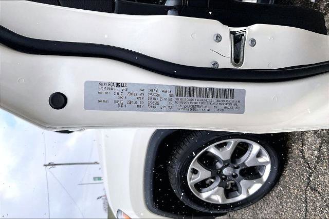 Used 2019 Jeep Compass Limited AWD/4WD image 32