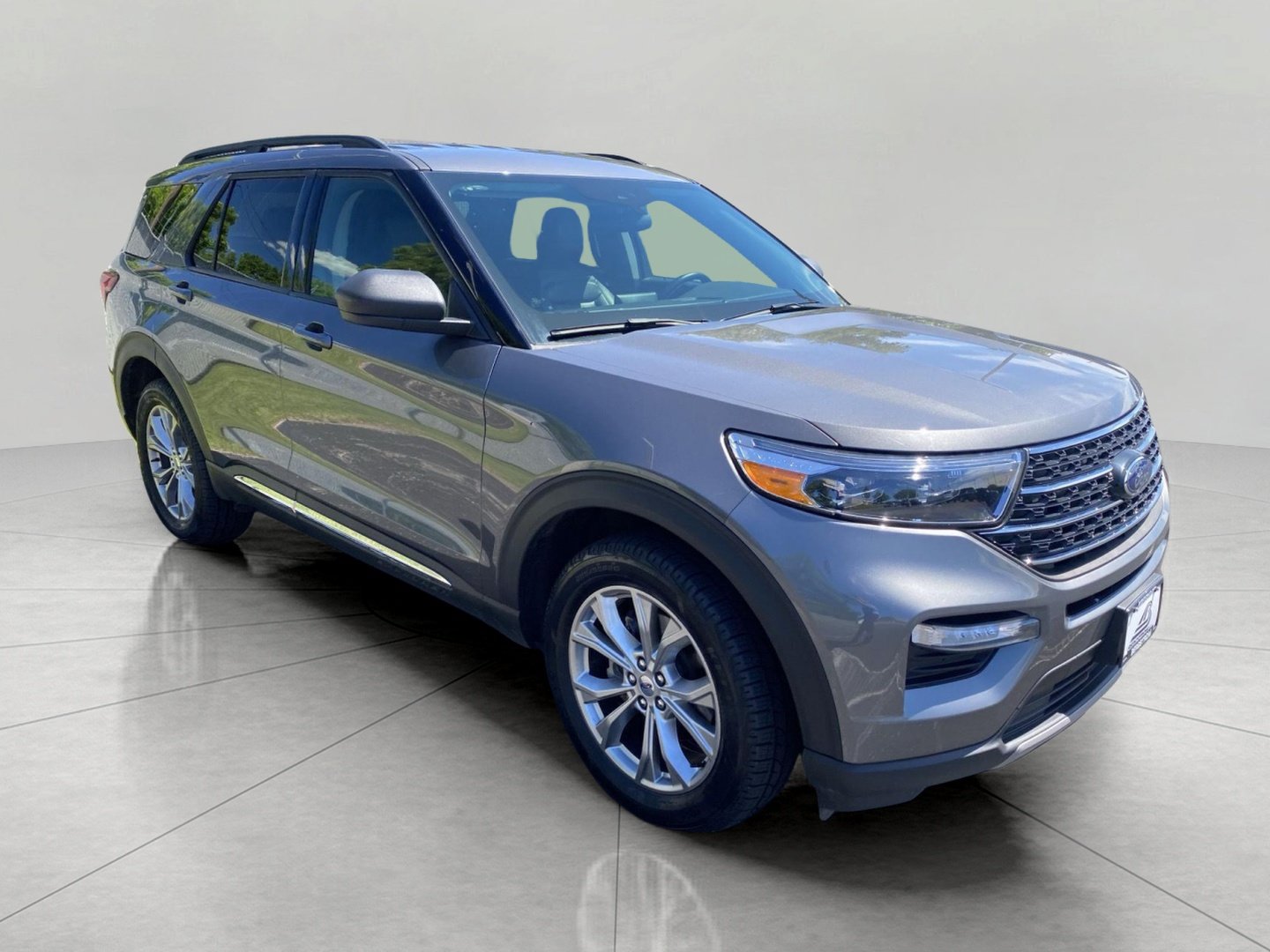 Certified 2023 Ford Explorer XLT w/ Equipment Group 202A