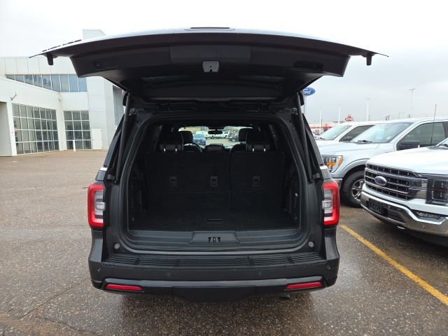 Certified 2023 Ford Expedition Limited image 10