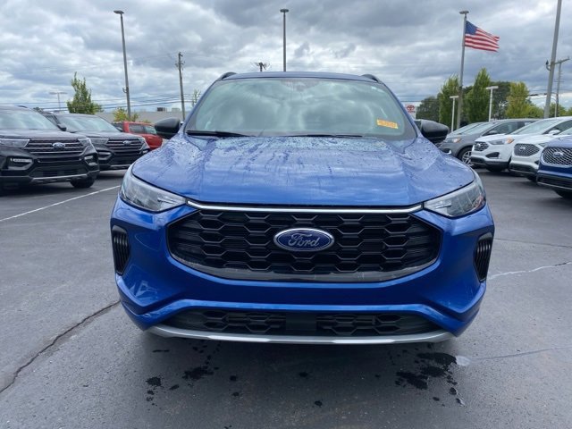 Certified 2023 Ford Escape ST-Line w/ Tech Pack #1 image 8
