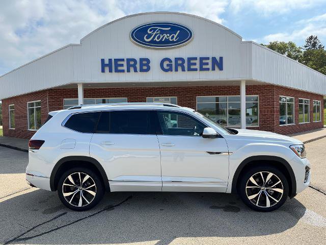 Used 2024 Volkswagen Atlas SEL Premium R-Line