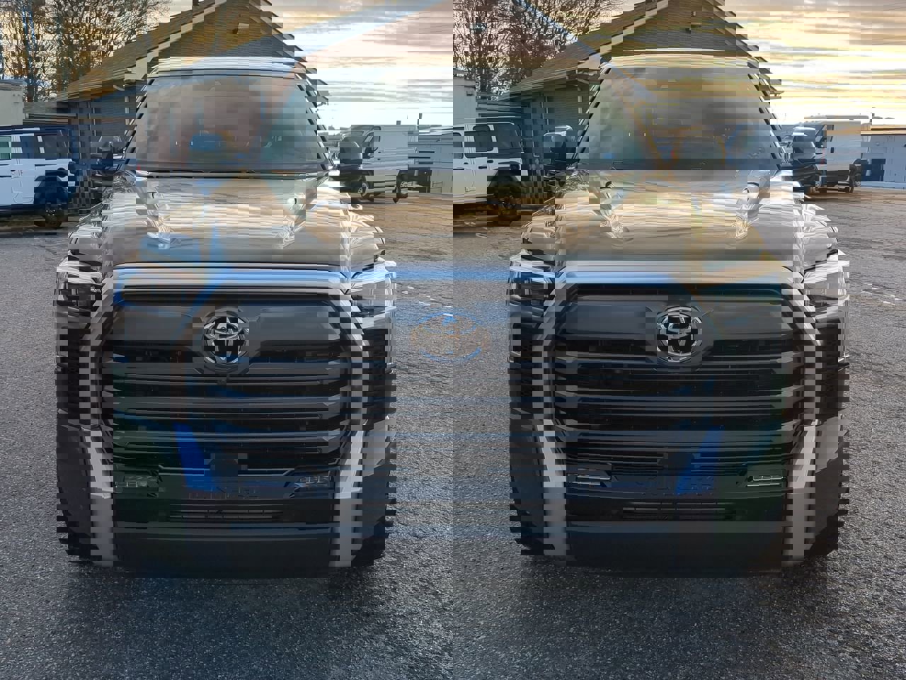 Used 2023 Toyota Tundra Limited image 7