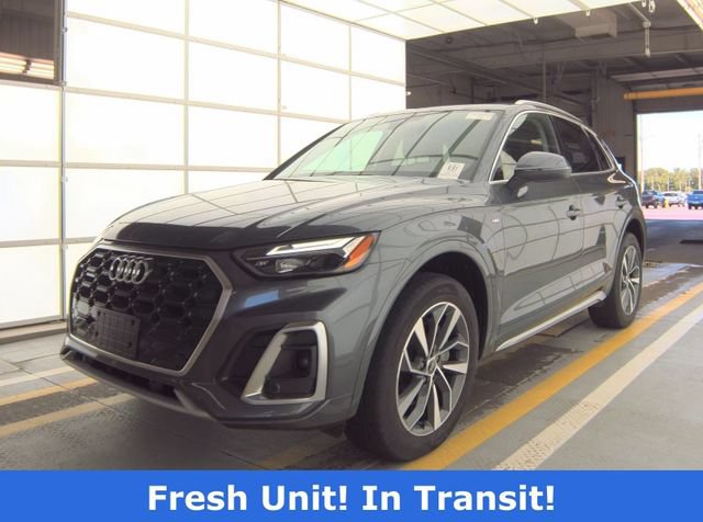 Used 2023 Audi Q5 2.0T Premium w/ Convenience Package AWD/4WD image 1