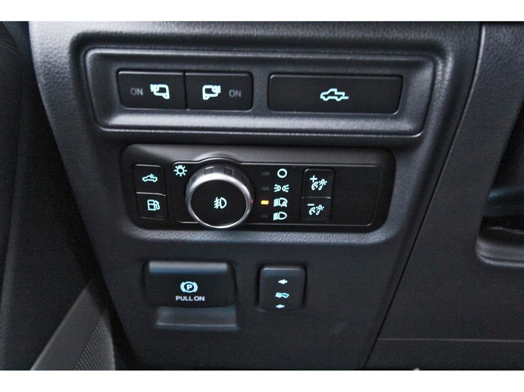 Certified 2023 Ford F150 Lariat w/ Equipment Group 502A High image 20