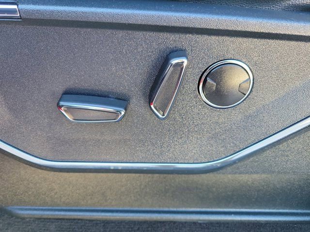 Certified 2022 Ford F150 Lariat w/ Equipment Group 502A High image 22