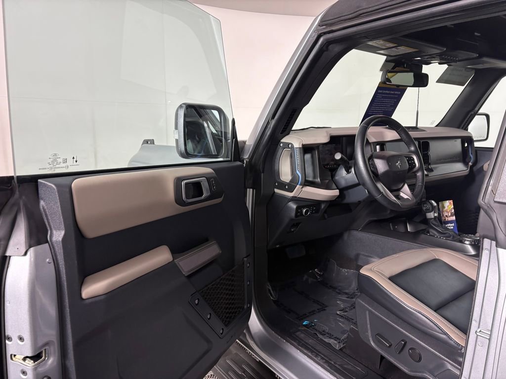 Certified 2023 Ford Bronco Wildtrak AWD/4WD image 11
