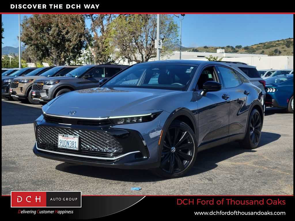 Used 2026 Toyota Crown AWD/4WD image 1