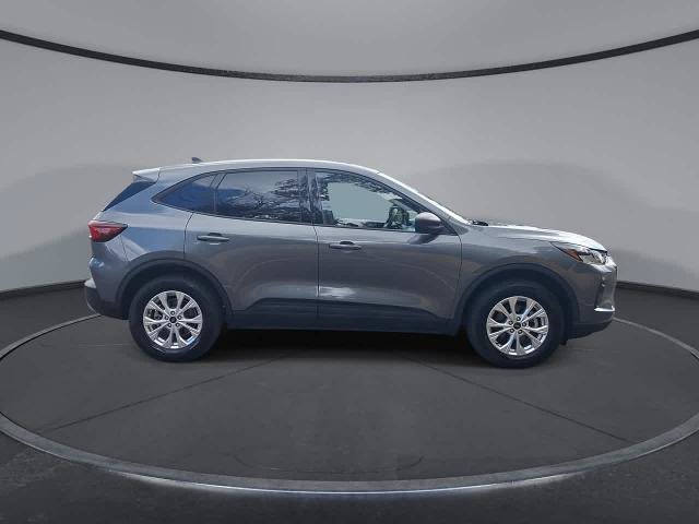 Certified 2025 Ford Escape Active AWD/4WD image 9