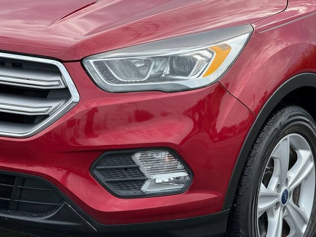 Certified 2017 Ford Escape SE w/ SE Leather Comfort Package AWD/4WD image 15