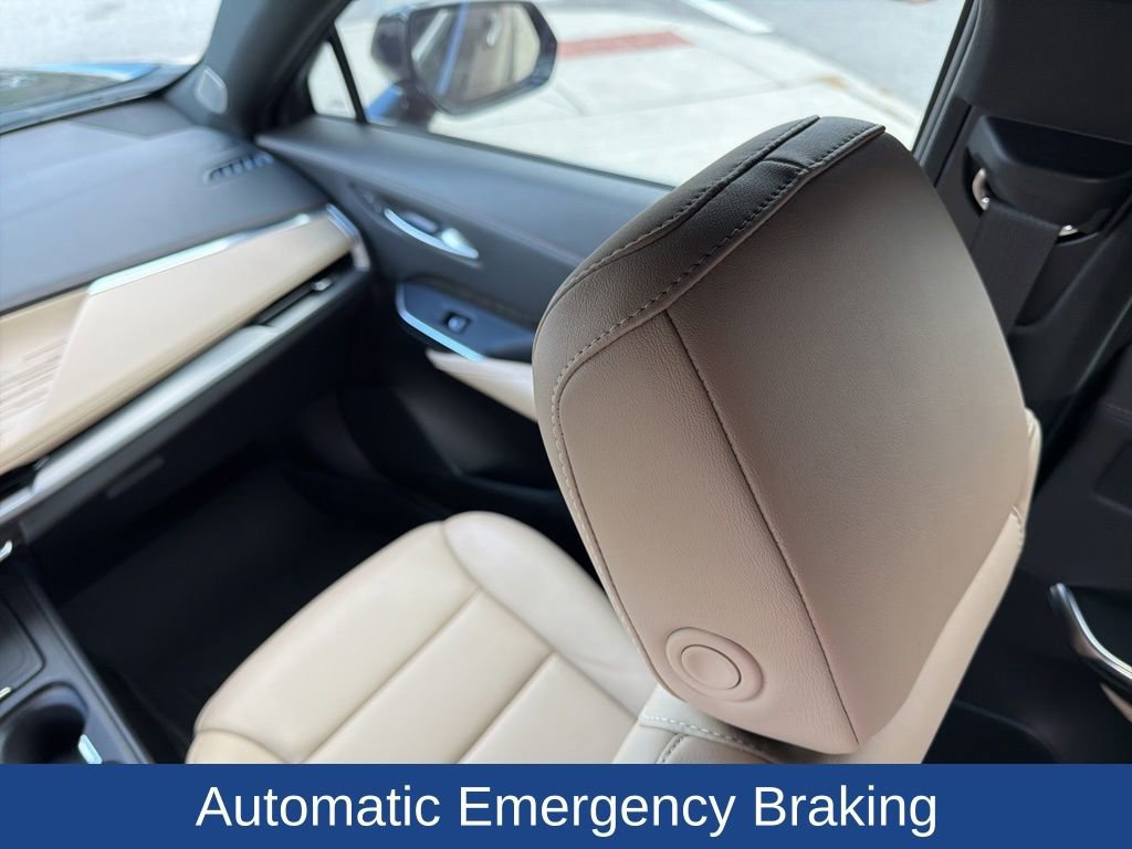 Used 2024 Cadillac XT4 Premium Luxury w/ Technology Package image 18