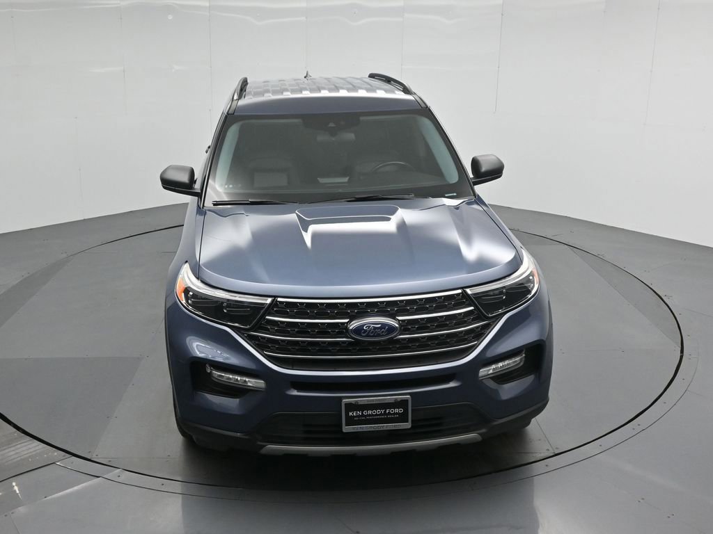 Certified 2021 Ford Explorer XLT w/ Equipment Group 202A image 30