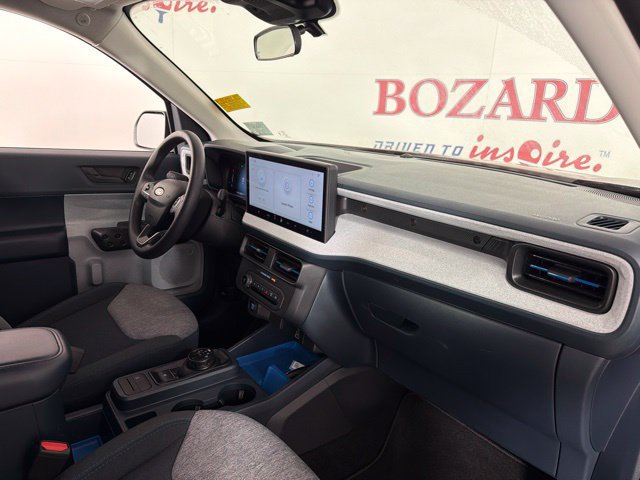 Certified 2025 Ford Maverick XLT FWD image 34