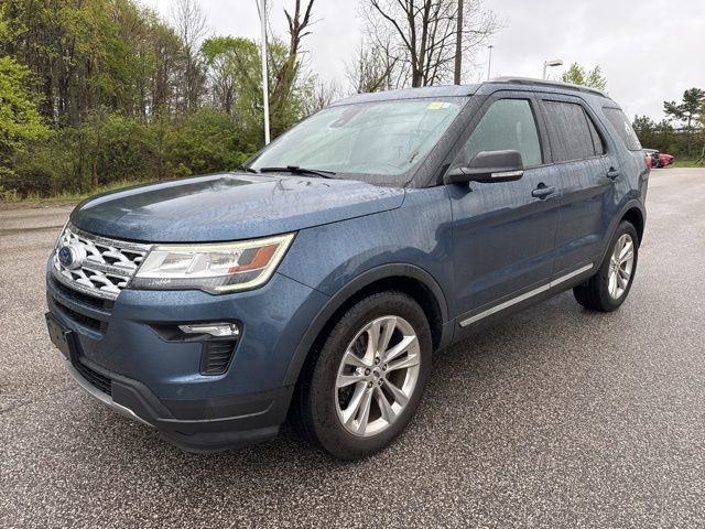 Certified 2019 Ford Explorer XLT w/ Equipment Group 202A AWD/4WD image 3