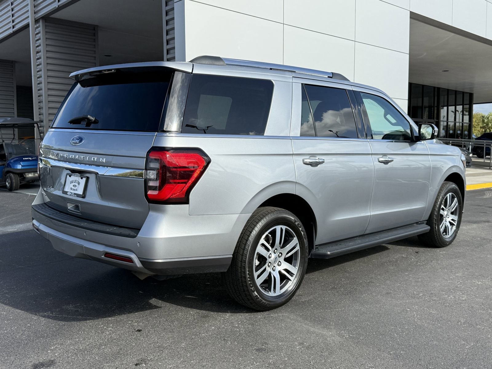 Certified 2024 Ford Expedition Limited image 4