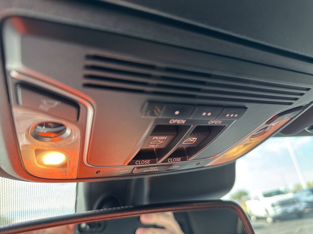 Used 2020 Honda Ridgeline Black Edition image 34