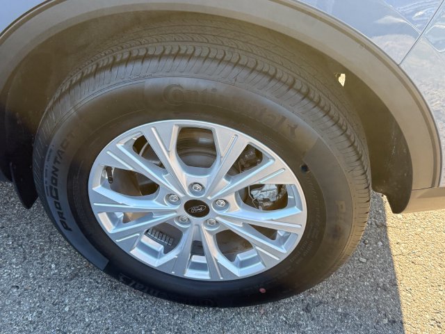Certified 2023 Ford Escape Active AWD/4WD image 5