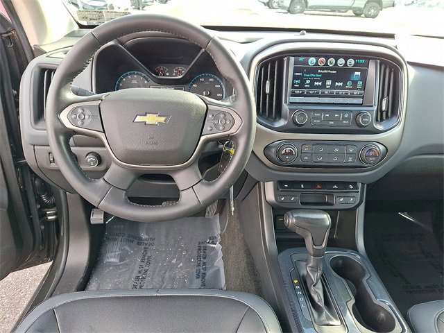 Used 2018 Chevrolet Colorado Z71 image 11