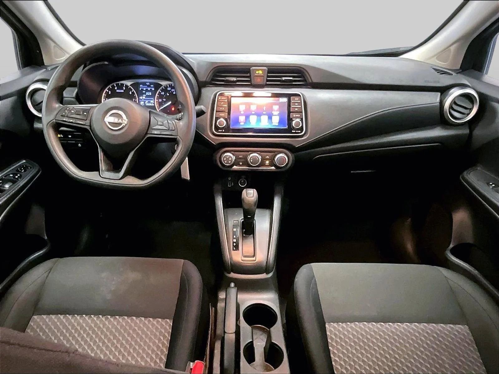 Used 2024 Nissan Versa S w/ Trunk Package image 14