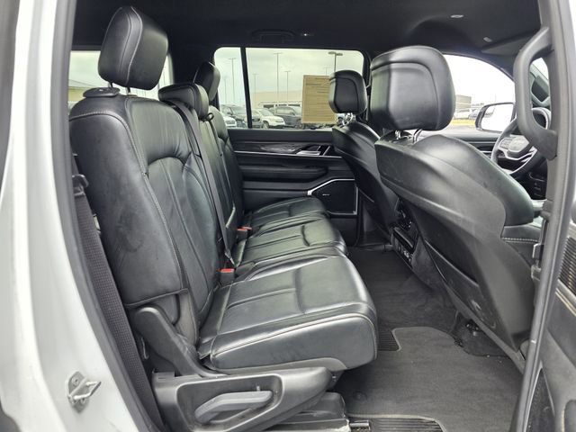 Used 2022 Jeep Wagoneer Series III RWD image 30