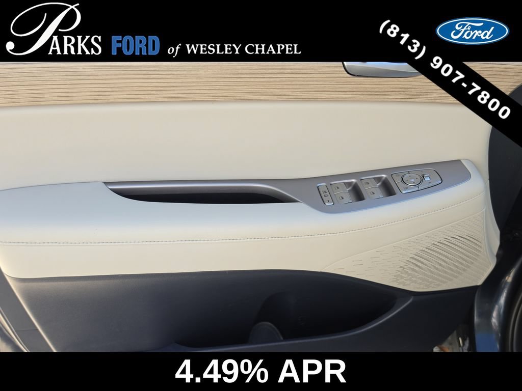 Used 2021 Hyundai Palisade SEL w/ Premium Package FWD image 18