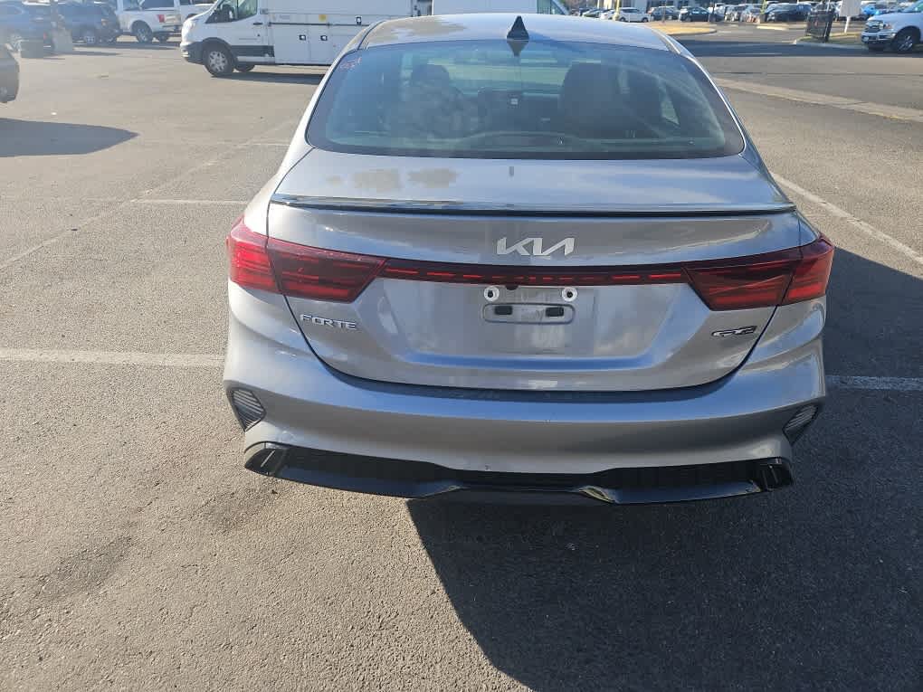 Used 2024 Kia Forte GT-Line w/ GT-Line Premium Package FWD image 7