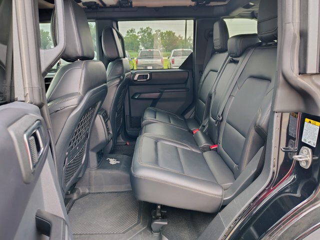 Certified 2025 Ford Bronco Badlands AWD/4WD image 13