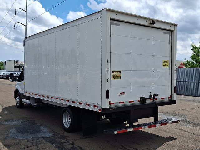 Certified 2022 Ford Transit 350 Low Roof DRW RWD image 4