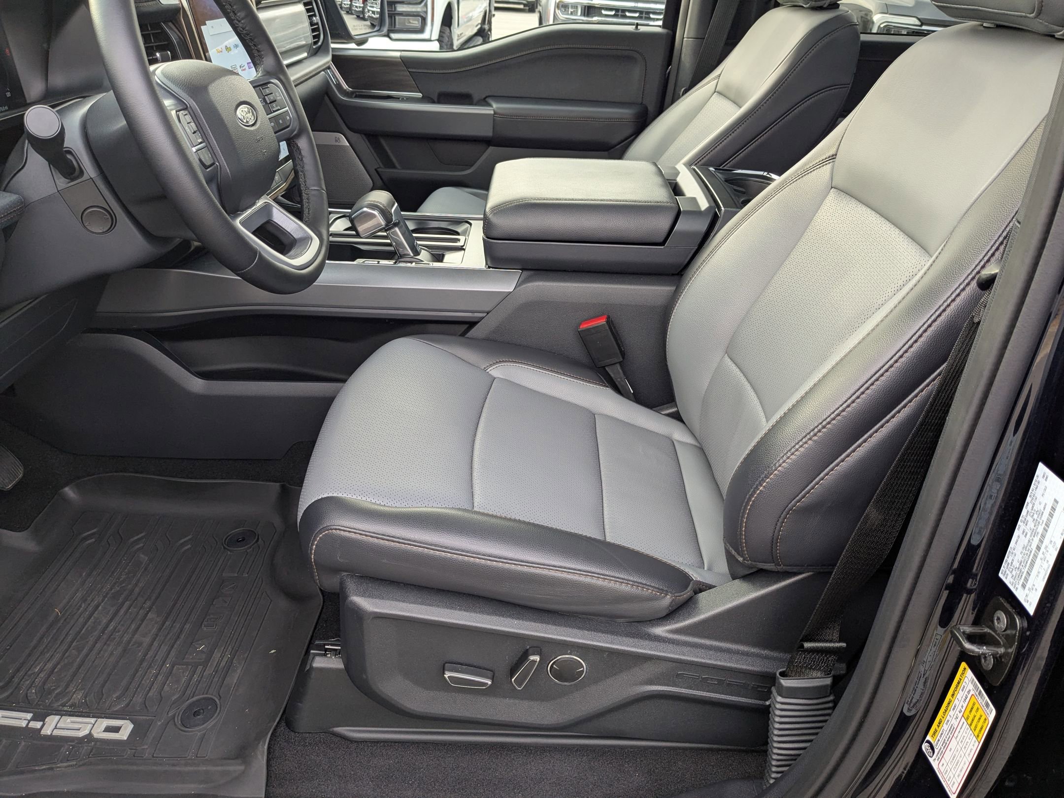 Certified 2025 Ford F150 Lightning Lariat w/ Max Trailer Tow Package image 16