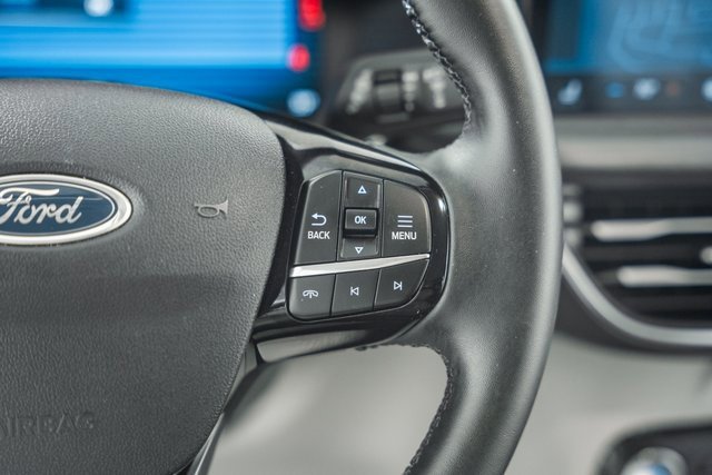 Certified 2024 Ford Escape SE w/ PHEV Premium Package image 30