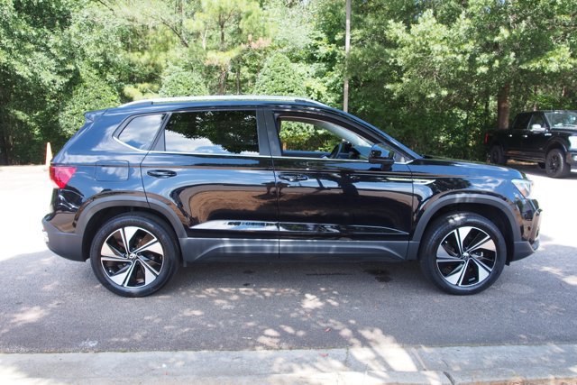 Used 2023 Volkswagen Taos SE AWD/4WD image 8